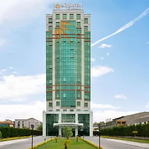 ***** فندق La Quinta By Wyndham Gunesli تركيا